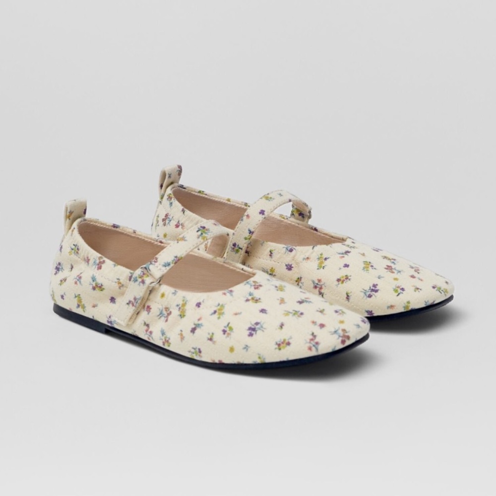 Zara floral flats limited edition